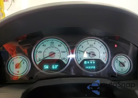 2010 Chrysler Town & Country Touring from USA, damaged, VIN 2A4RR5D14AR343960